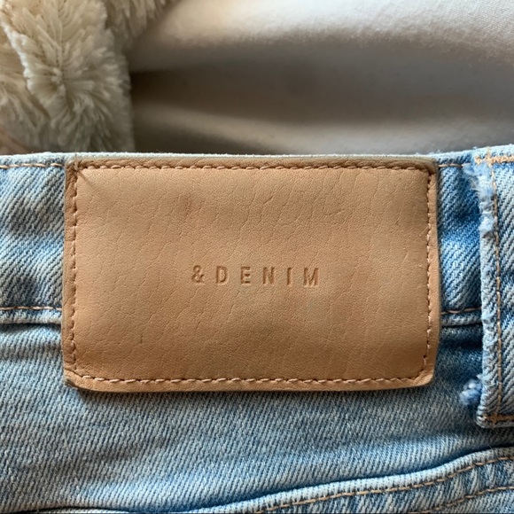 CLEARANCE 💫 &Denim Highwaisted Distressed Jeans - Picture 3 of 8